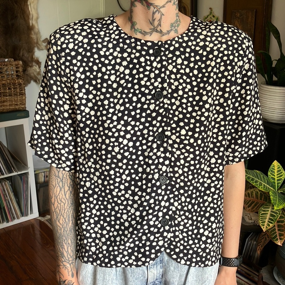 Vintage Black and White Shoulder Padded Button Down by Fritzi California Size M